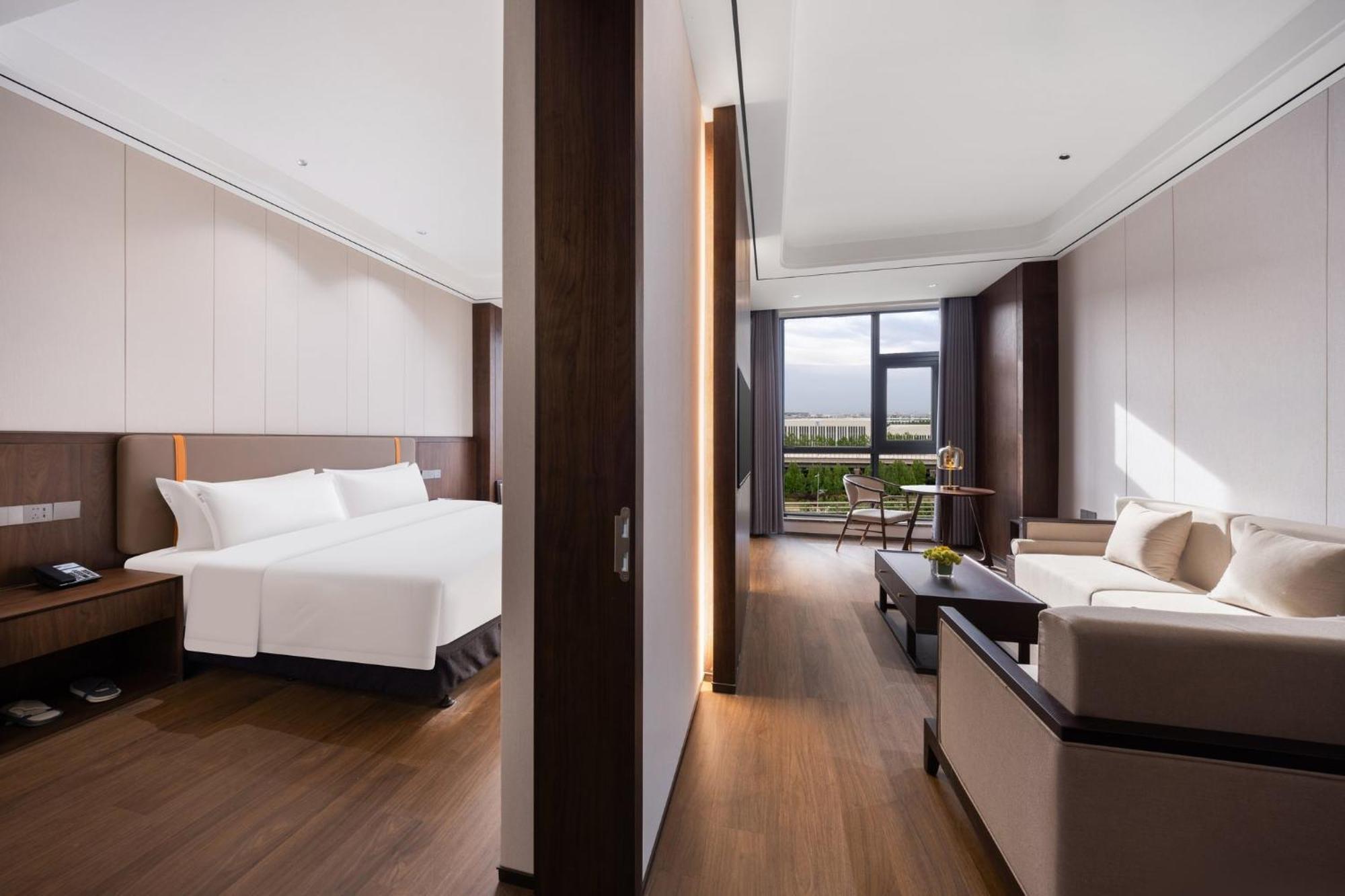 Holiday Inn Express Zhengzhou Airport By Ihg Xinzheng  Esterno foto