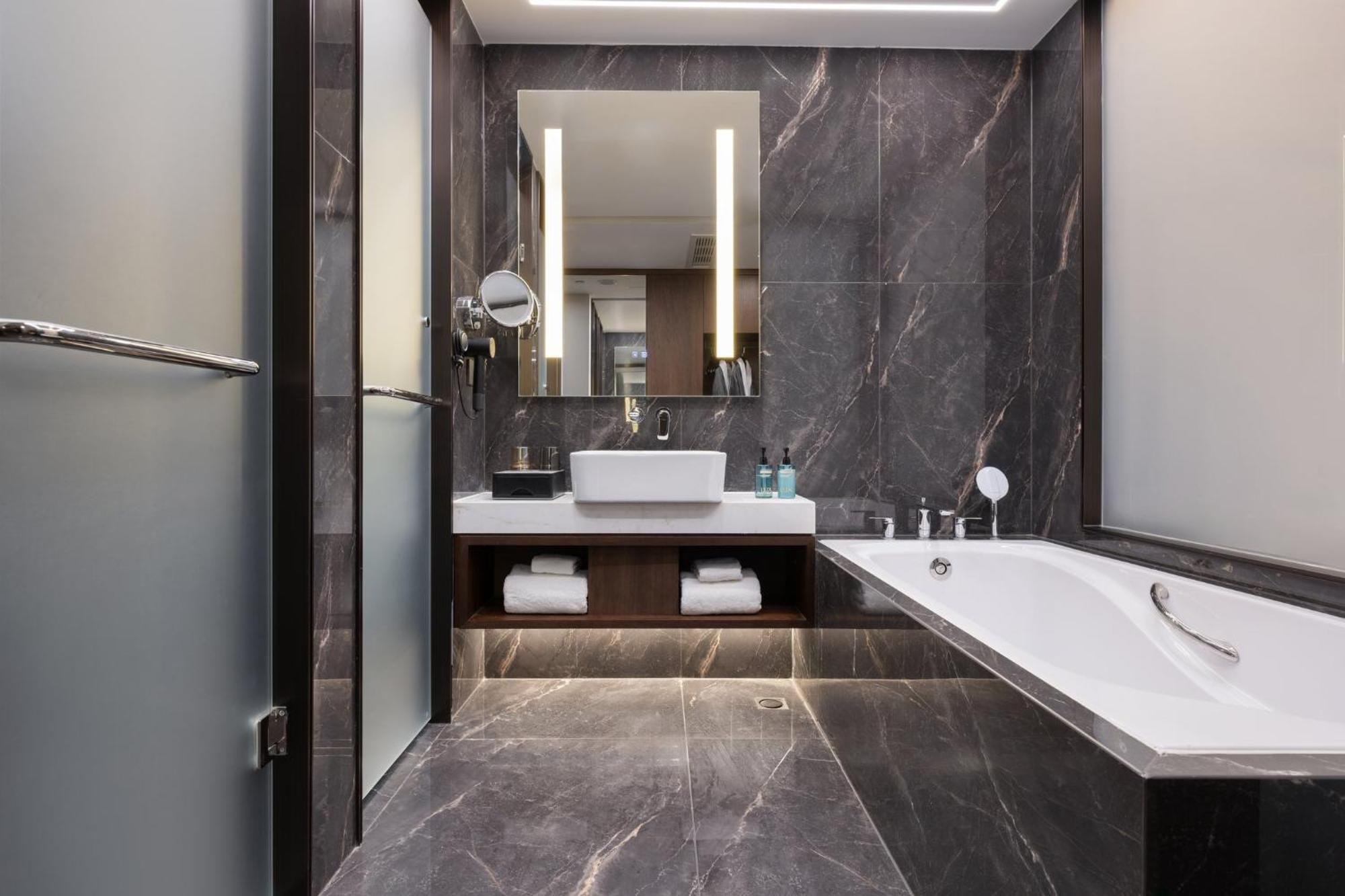 Holiday Inn Express Zhengzhou Airport By Ihg Xinzheng  Esterno foto